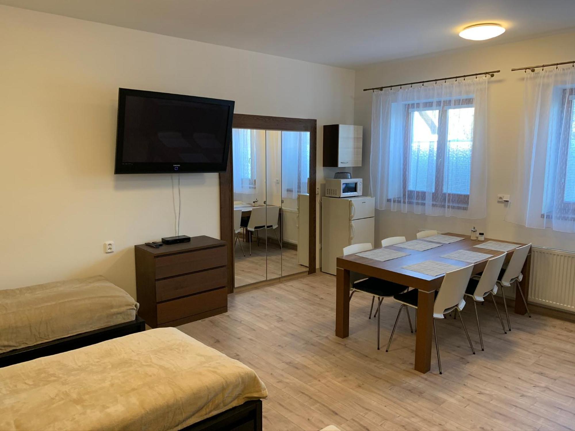 Apartements Studio 964 Líbeznice Εξωτερικό φωτογραφία